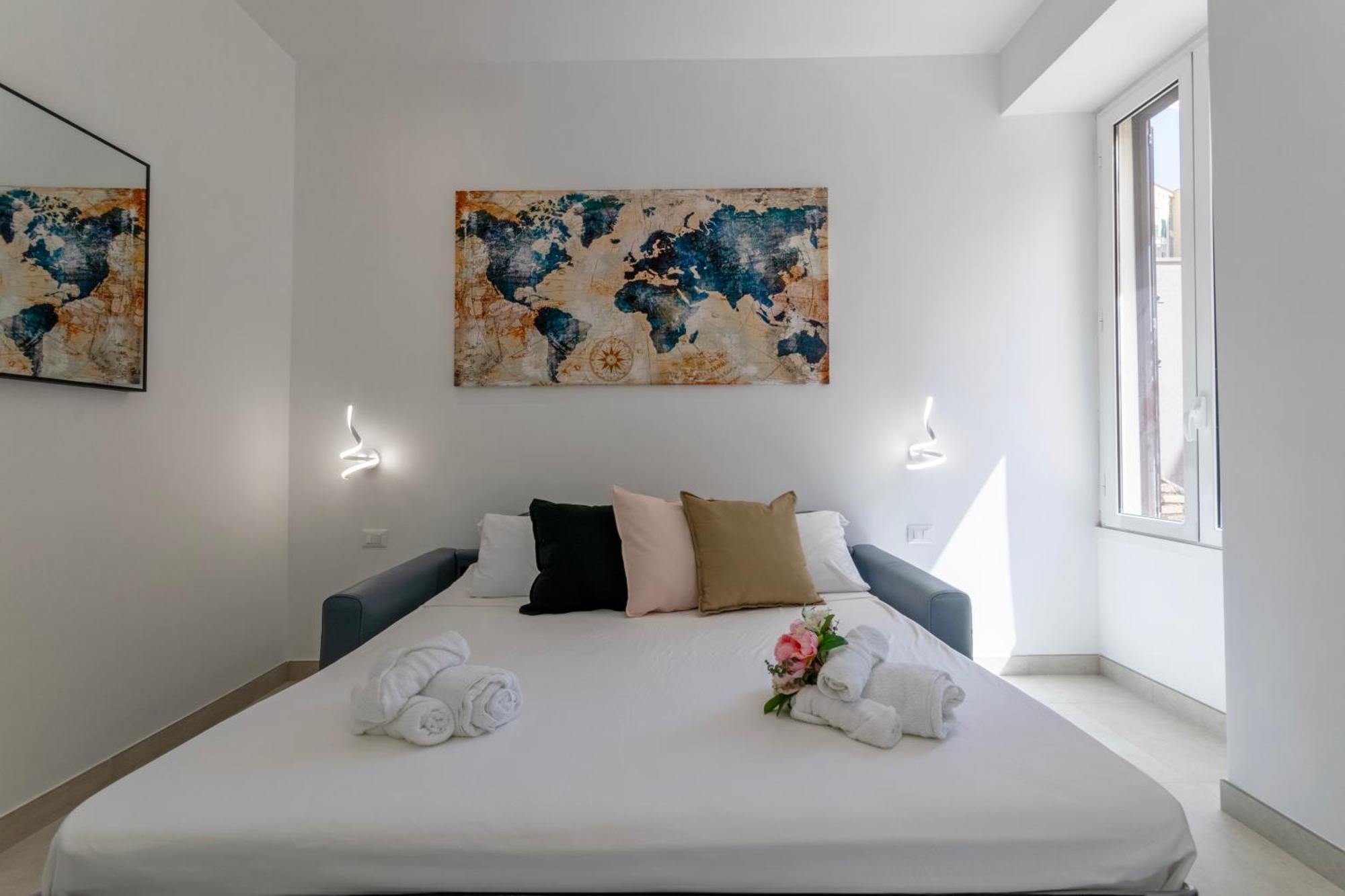 Appartamento Near To Colosseum Re-house *