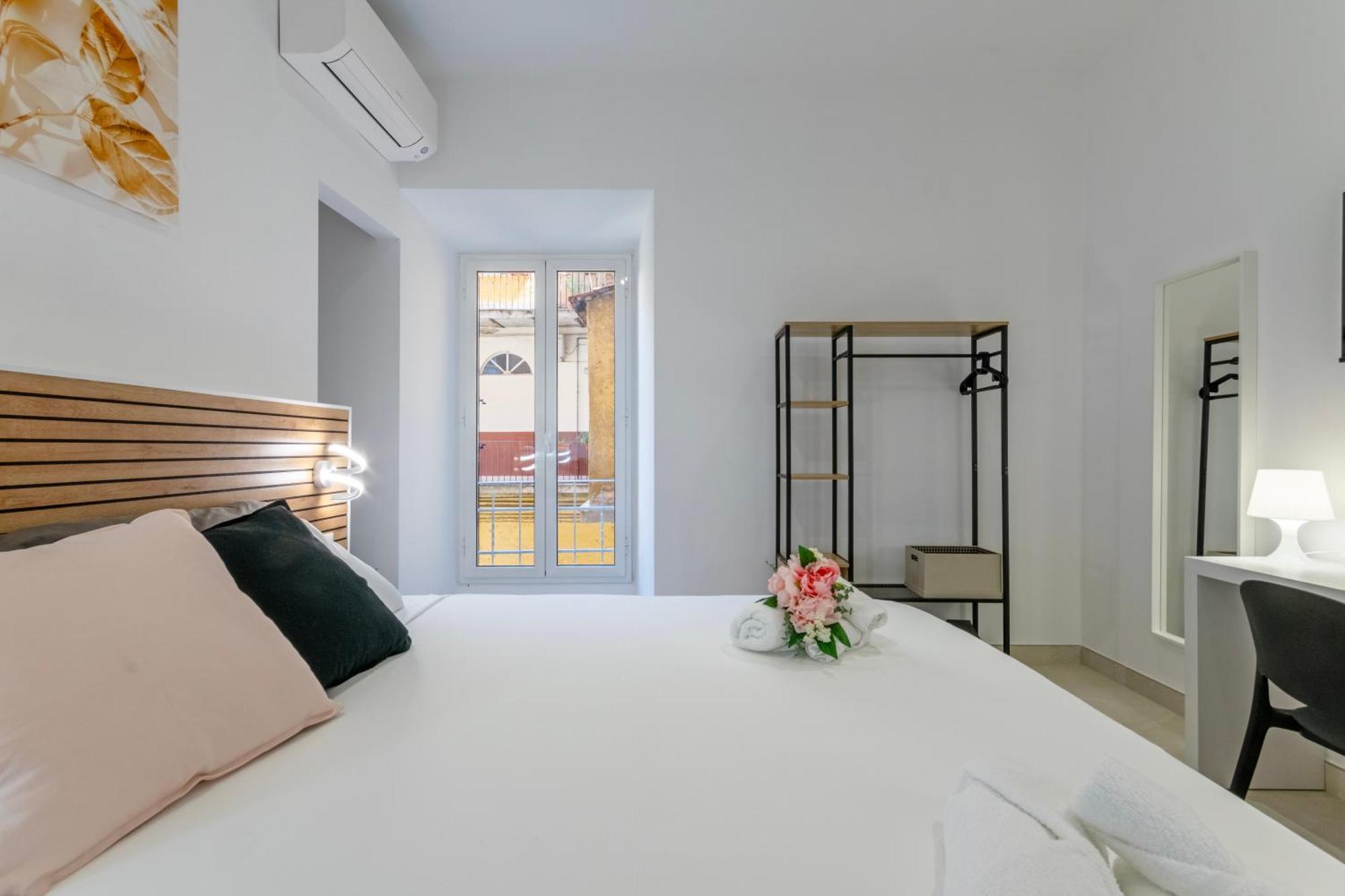 Near To Colosseum Re-house Apartamento Roma
